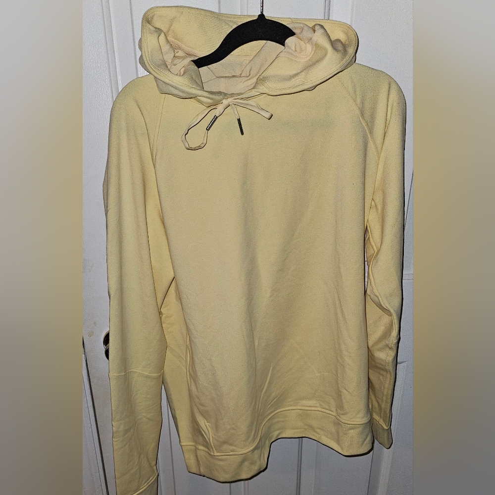 Clothing - Picture 3 of 6